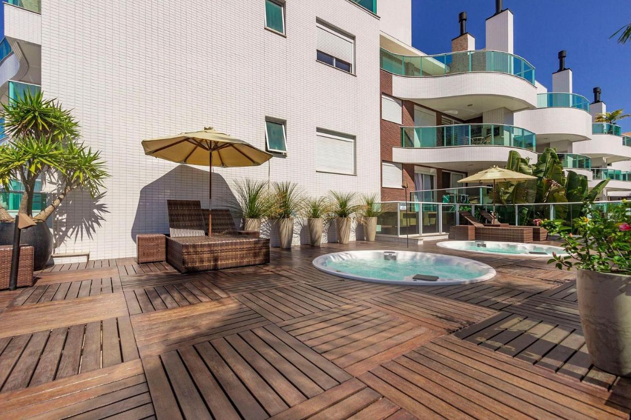 Boulevard Bombinhas 224-D - 50m do mar&Frente Avenida - Condominio de Luxo - Piscina - Jacuzzi - Portaria 24h Exterior foto